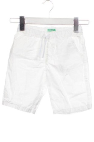 Dětské krátké kalhoty  United Colors Of Benetton, Velikost 4-5y/ 110-116 cm, Barva Bílá, Cena  218,00 Kč, #137993302