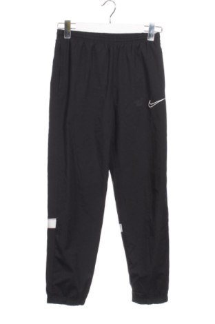 Παιδική κάτω φόρμα Nike, Μέγεθος 11-12y/ 152-158 εκ., Χρώμα Μαύρο, Τιμή 28,00 €, #138031466