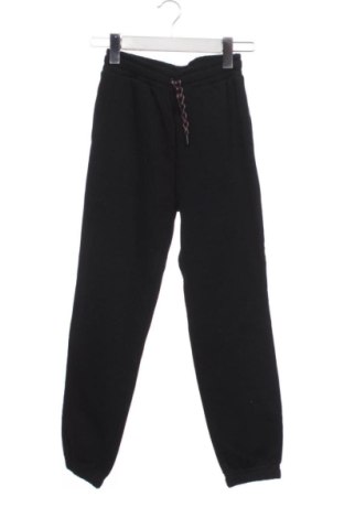 Gyerek sport nadrág Reserved, Méret 8-9y / 134-140 cm, Szín Fekete, Ár 4 561 Ft, #137988102