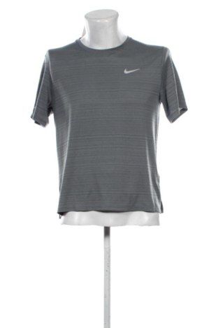 Férfi póló Nike, Méret M, Szín Szürke, Ár 12 550 Ft, #138020915