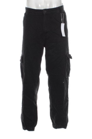 Blugi de bărbați Bershka, Mărime XL, Culoare Negru, Preț 172,99 Lei, #138004617