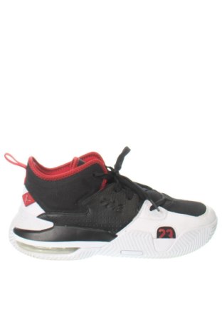 Мъжки обувки Air Jordan Nike, Размер 44, Цвят Многоцветен, Цена 130,00 €, #137990136