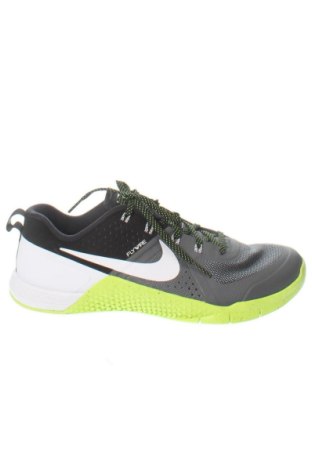 Încălțăminte bărbătească Nike, Mărime 42, Culoare Gri, Preț 569,99 Lei, #138017463