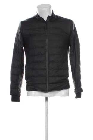 Мъжко яке RAINS, Размер XXS, Цвят Черен, Цена 104,81 €, #138033848