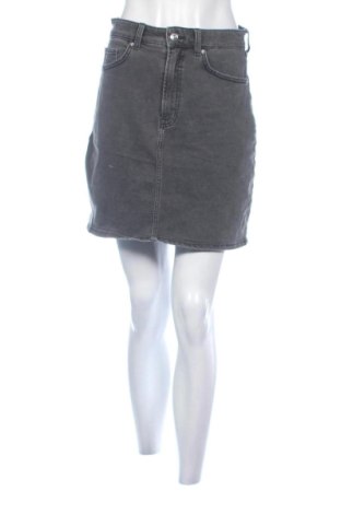 Пола H&M, Размер S, Цвят Сив, Цена 7,15 €, #138019755