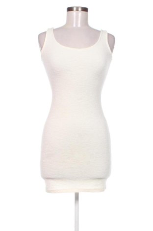 Sukienka Bershka, Rozmiar S, Kolor ecru, Cena 59,27 zł, #137984129