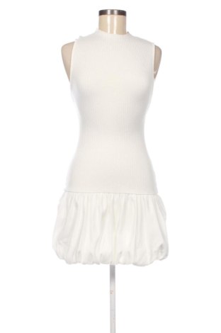 Рокля Zara, Размер S, Цвят Бял, Цена 19,00 €, #138008239