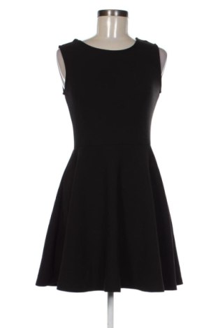 Rochie Sinsay, Mărime M, Culoare Negru, Preț 115,48 Lei, #138017468