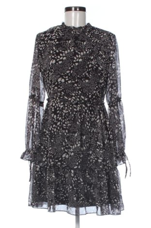 Kleid Trendyol, Größe M, Farbe Mehrfarbig, Preis 16,00 €, #138019253