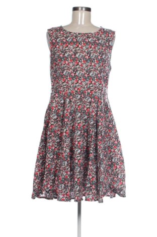 Kleid VILA, Größe L, Farbe Mehrfarbig, Preis 17,15 €, #138022839
