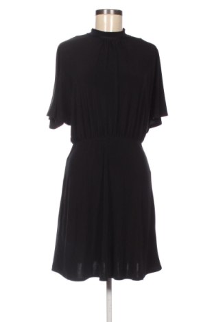Sukienka Gina Tricot, Rozmiar L, Kolor Czarny, Cena 84,67 zł, #138032095