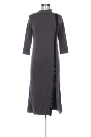 Rochie Unbranded, Mărime S, Culoare Gri, Preț 73,13 Lei, #138033534