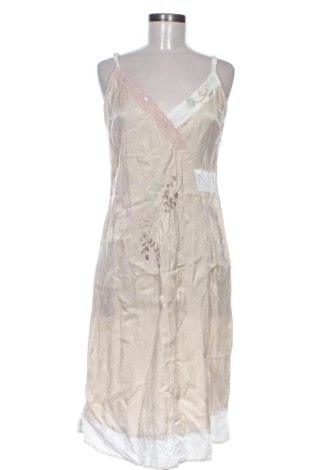 Rochie Culture, Mărime M, Culoare Bej, Preț 152,00 Lei, #138034605