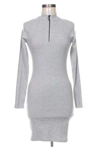 Šaty  Fb Sister, Veľkosť M, Farba Sivá, Cena  4,76 €, #138036033