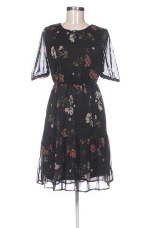 Рокля Vero Moda, Размер M, Цвят Многоцветен, Цена 9,00 €, #138038193