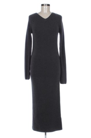Sukienka Zara, Rozmiar S, Kolor Szary, Cena 157,02 zł, #137998996