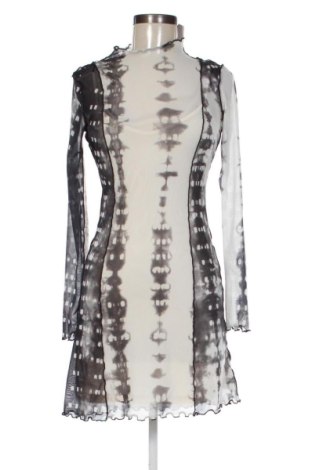 Kleid Stradivarius, Größe S, Farbe Mehrfarbig, Preis € 8,00, #138014365