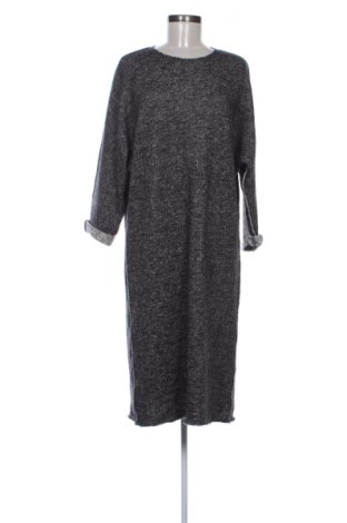 Rochie Zara, Mărime S, Culoare Gri, Preț 106,71 Lei, #138030308