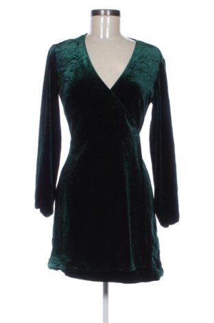 Rochie Zara, Mărime M, Culoare Verde, Preț 75,99 Lei, #138049193