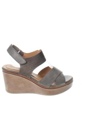 Sandale Mat Star, Mărime 38, Culoare Gri, Preț 241,46 Lei, #137997842