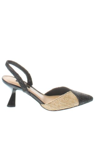 Sandale Nine West, Mărime 40, Culoare Multicolor, Preț 482,99 Lei, #138018474