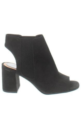 Sandale Stradivarius, Mărime 37, Culoare Negru, Preț 141,72 Lei, #138040705