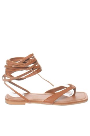 Sandale Unbranded, Mărime 39, Culoare Maro, Preț 196,00 Lei, #138026556