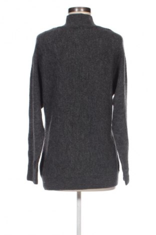 Dámský svetr Yessica, Velikost M, Barva Šedá, Cena  29,00 Kč