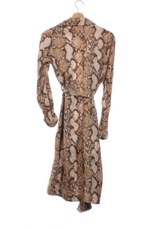 Dámský přechodný kabát  H&M, Velikost XS, Barva Vícebarevné, Cena  449,00 Kč