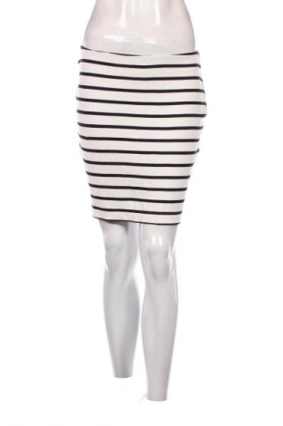 Sukně Reserved, Velikost S, Barva Bílá, Cena  49,00 Kč