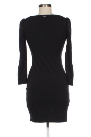 Šaty  Mohito, Velikost S, Barva Černá, Cena  669,00 Kč