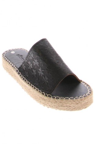 Γυναικείες παντόφλες RunnerBoss, Μέγεθος 39, Χρώμα Μαύρο, Τιμή 26,99 €