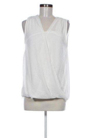 Γυναικεία μπλούζα Beloved, Μέγεθος M, Χρώμα Λευκό, Τιμή 5,99 €