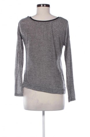Bluză de femei Bershka, Mărime M, Culoare Gri, Preț 15,99 Lei