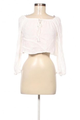 Γυναικεία μπλούζα Bershka, Μέγεθος S, Χρώμα Λευκό, Τιμή 6,99 €