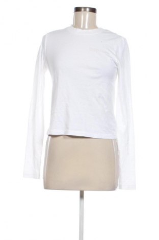 Γυναικεία μπλούζα Calvin Klein Jeans, Μέγεθος S, Χρώμα Λευκό, Τιμή 15,99 €