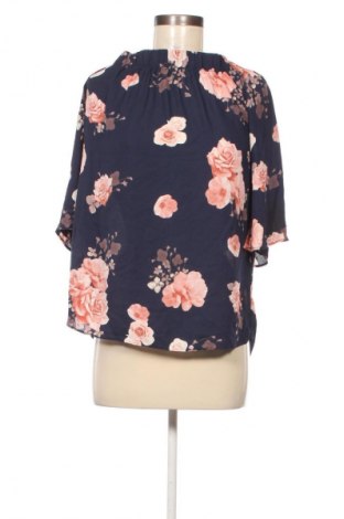 Dámská halenka Colloseum, Velikost S, Barva Vícebarevné, Cena  49,00 Kč