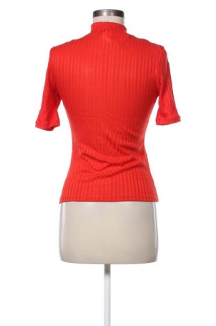 Dámská halenka H&M, Velikost S, Barva Červená, Cena  199,00 Kč