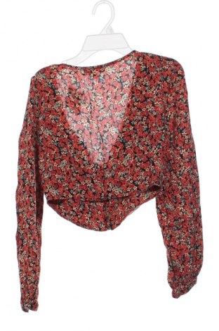 Дамска блуза Pull&Bear, Размер M, Цвят Многоцветен, Цена 6,65 €