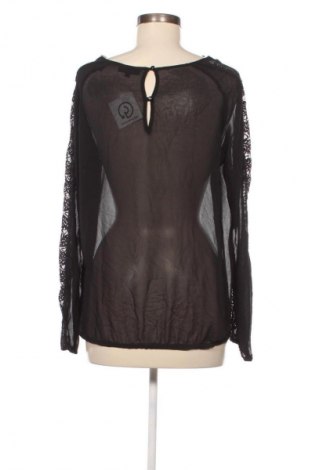 Dámská halenka Sora, Velikost M, Barva Černá, Cena  49,00 Kč