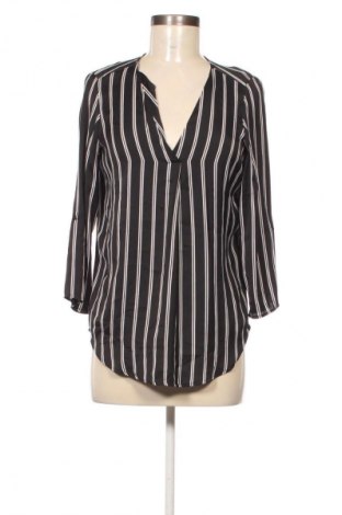 Дамска блуза Stradivarius, Размер S, Цвят Многоцветен, Цена 2,04 €