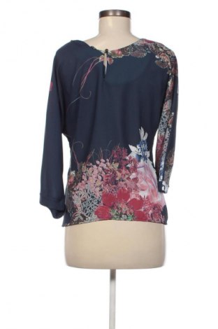 Dámská halenka Unbranded, Velikost S, Barva Vícebarevné, Cena  145,00 Kč