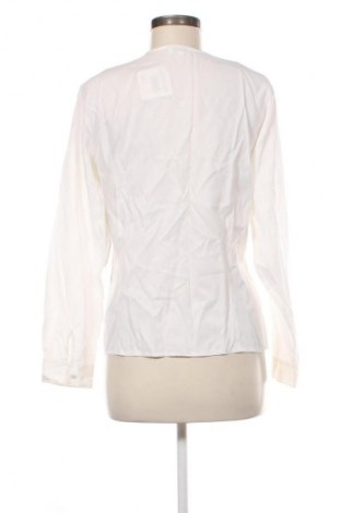 Дамска риза Escapade, Размер M, Цвят Бял, Цена 8,69 €