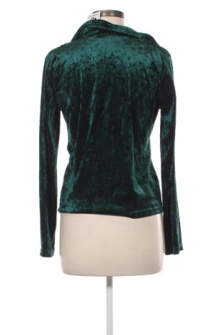 Dámská košile  Stradivarius, Velikost M, Barva Zelená, Cena  309,00 Kč