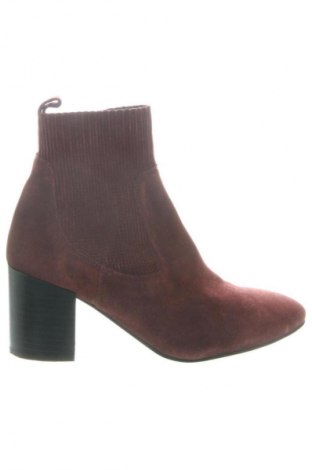 Дамски боти ASOS, Размер 39, Цвят Червен, Цена 21,47 €