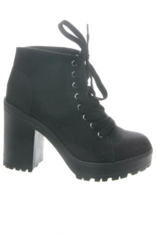 Дамски боти H&M Divided, Размер 38, Цвят Черен, Цена 20,21 €