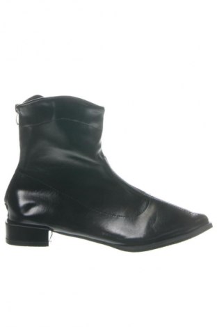 Дамски боти Unbranded, Размер 39, Цвят Черен, Цена 10,22 €