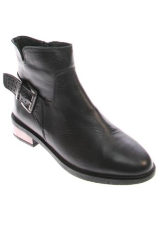 Дамски боти Unbranded, Размер 37, Цвят Черен, Цена 47,55 €