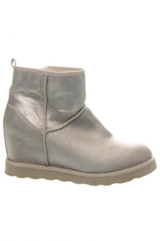 Дамски боти United Colors Of Benetton, Размер 39, Цвят Многоцветен, Цена 32,14 €