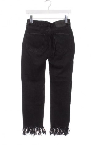 Dámske džínsy  Pull&Bear, Veľkosť XS, Farba Čierna, Cena  11,95 €